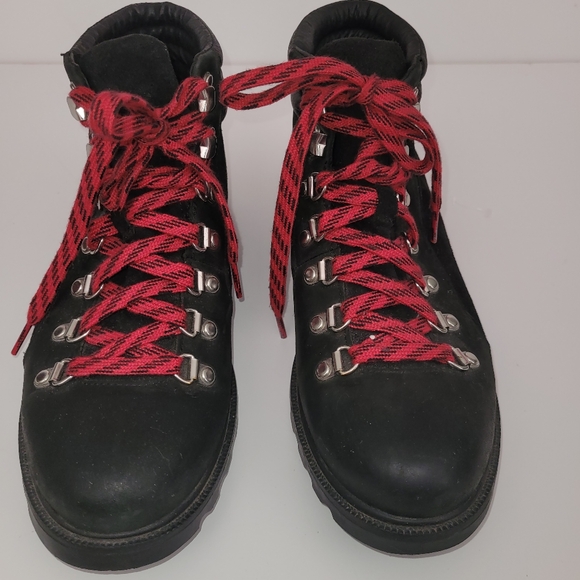 SOREL Ainsley Hiking Boot Black 9.5 Waterproof  Leather Grunge Combat Outdoor - Picture 2 of 12